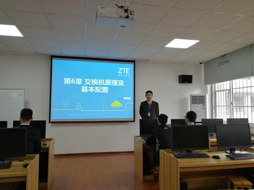 说明: D:\HuaTec\衡阳项目部\宣传\新闻稿\2016年11月\试讲2.jpg